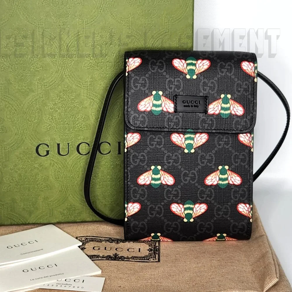 GUCCI black leather BESTIARY Bee GG Supreme black Canvas Cross Body PHONE bag 🎁